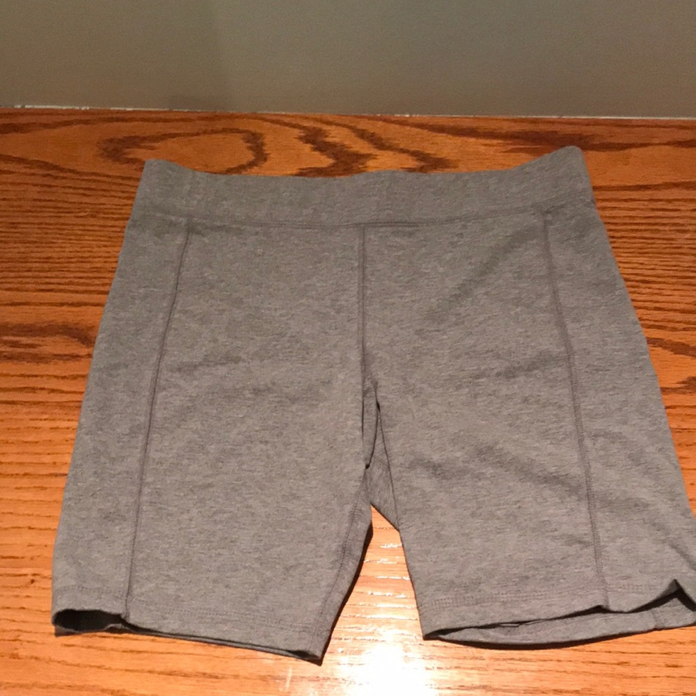 NordicTrack large shorts with wide waist band, cotton polyester and spandex